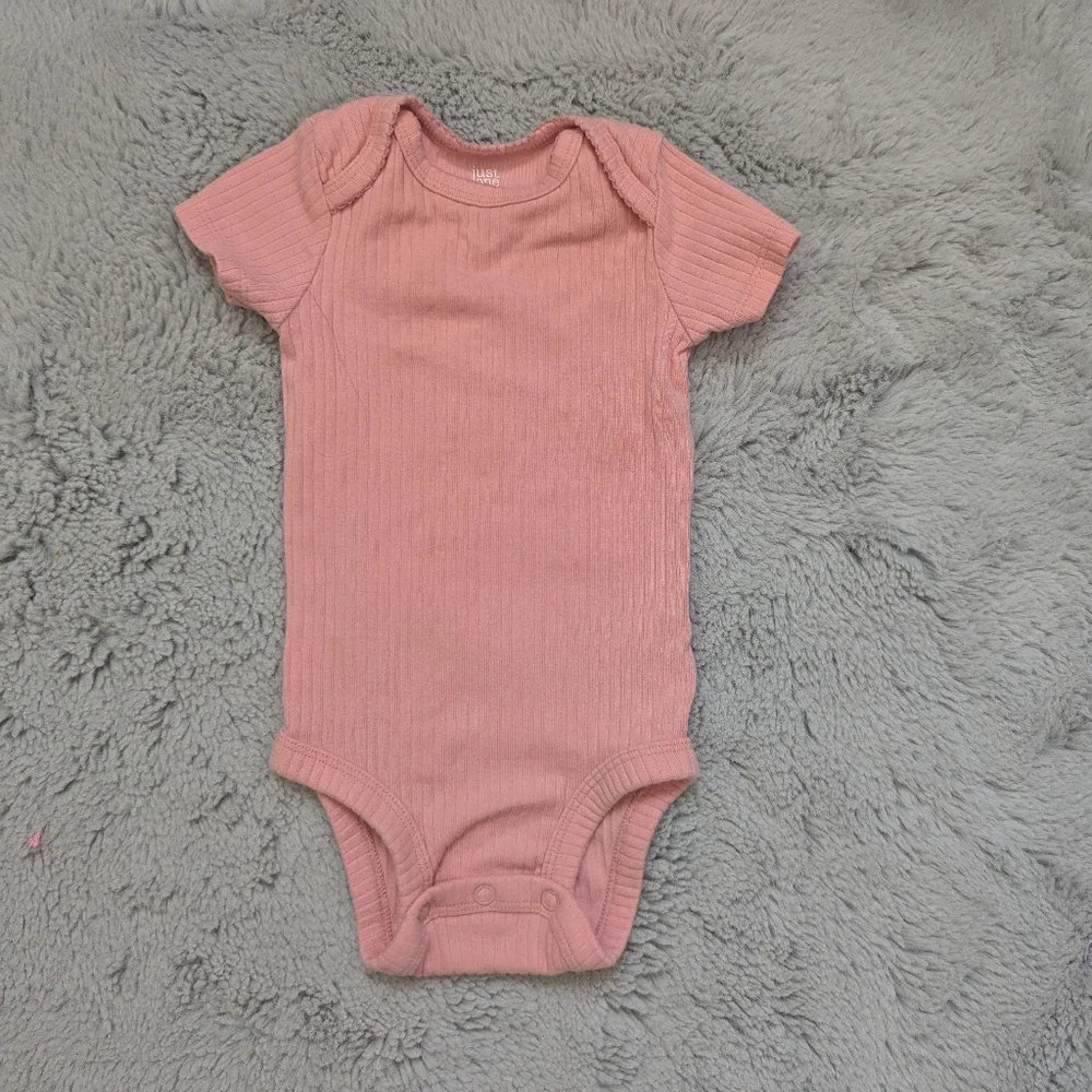 Just One You by Carter’s Baby Ribbed Onesies 2-Pack | Size 0-3